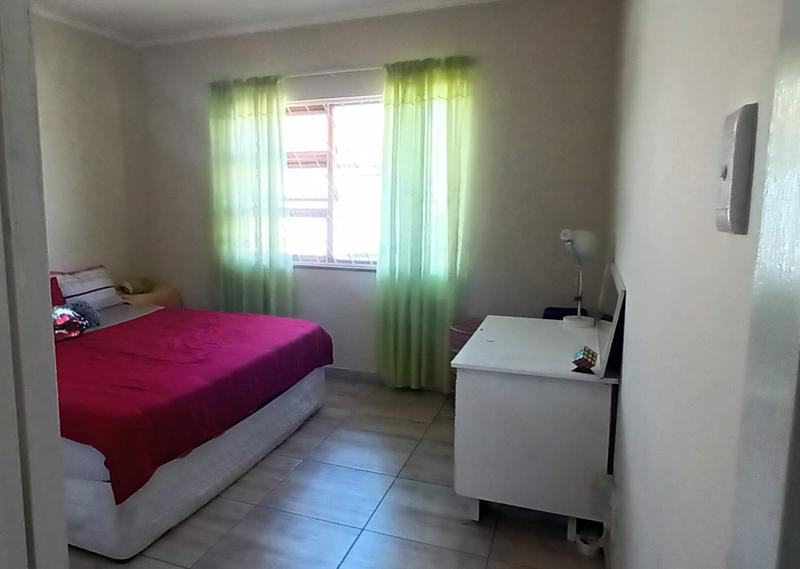 4 Bedroom Property for Sale in Heathfield Western Cape